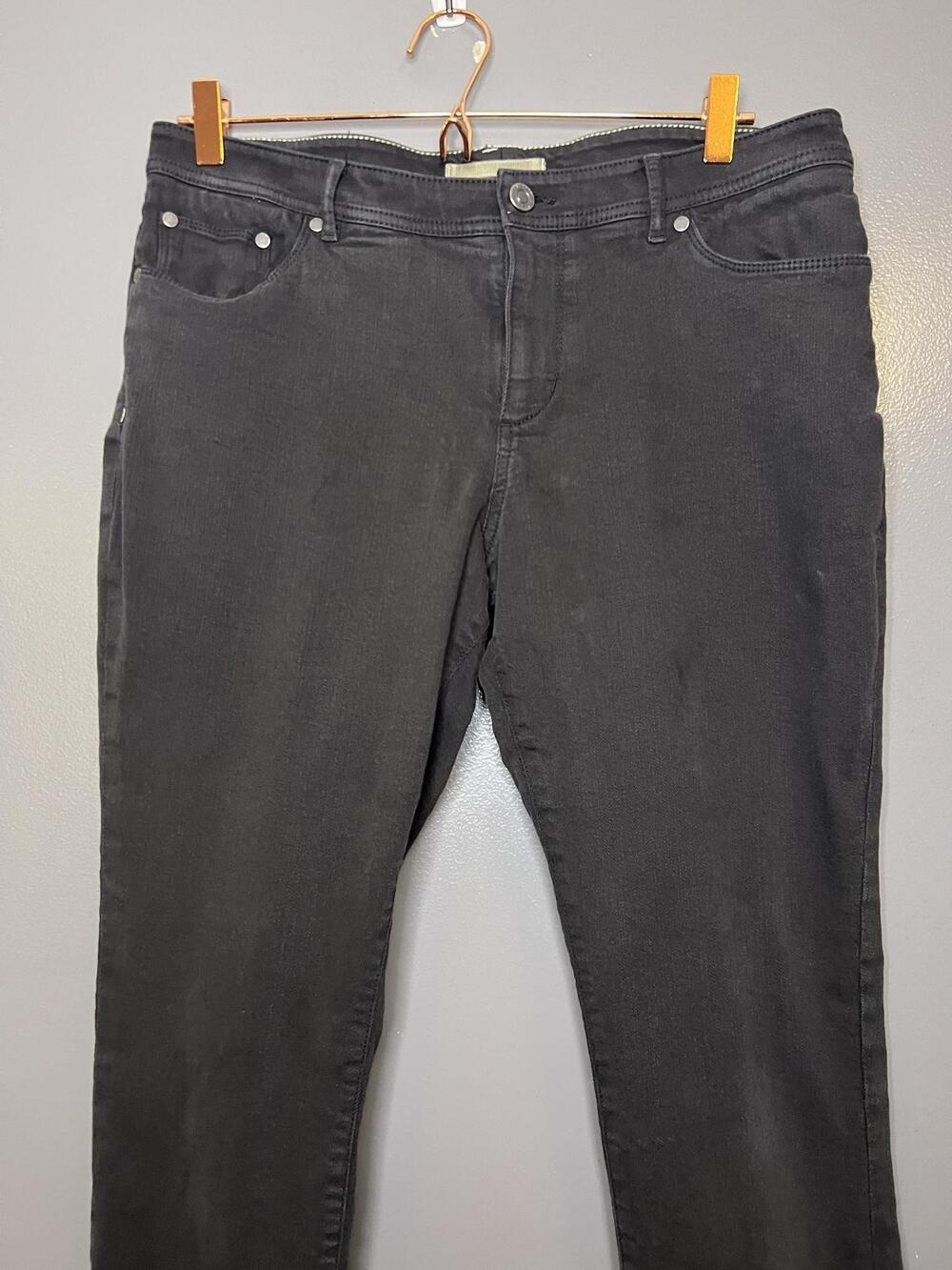 L.L.Bean Jeans Womens 12 Black Charcoal Straight Flannel Lined Stretch Denim
